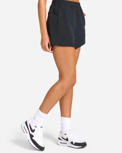 Performance Short